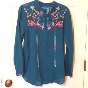 Johnny Was Biya teal green embroidered top, size S